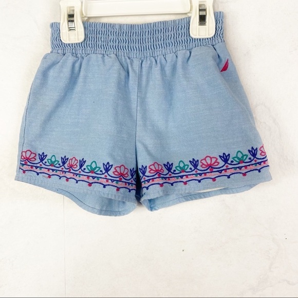 [Nautica] Blue Floral Embroidered Shorts - Picture 1 of 2